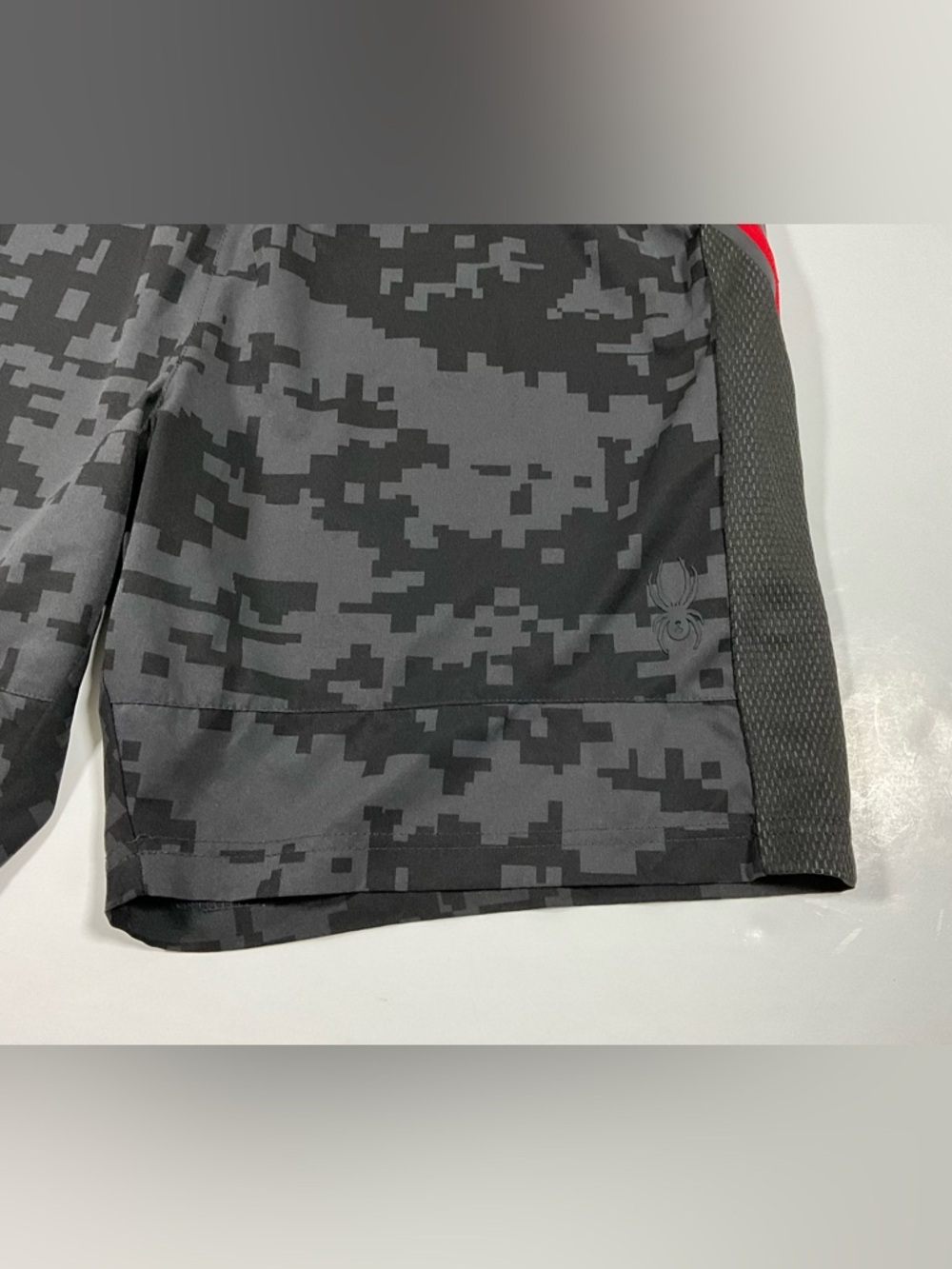 Spyder Active Men’s Athletic Shorts Size Large - Picture 4 of 12